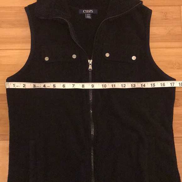 Chaps Feece Zipper Vest - Picture 3 of 6